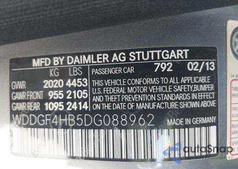 2013 Mercedes-Benz C 250 Sport from USA, damaged, VIN WDDGF4HB5DG088962